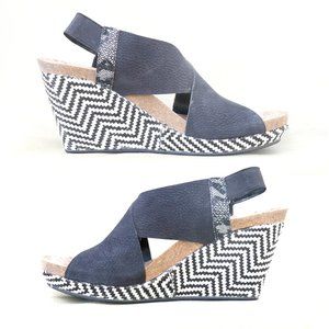 DKNY calf leather wedges